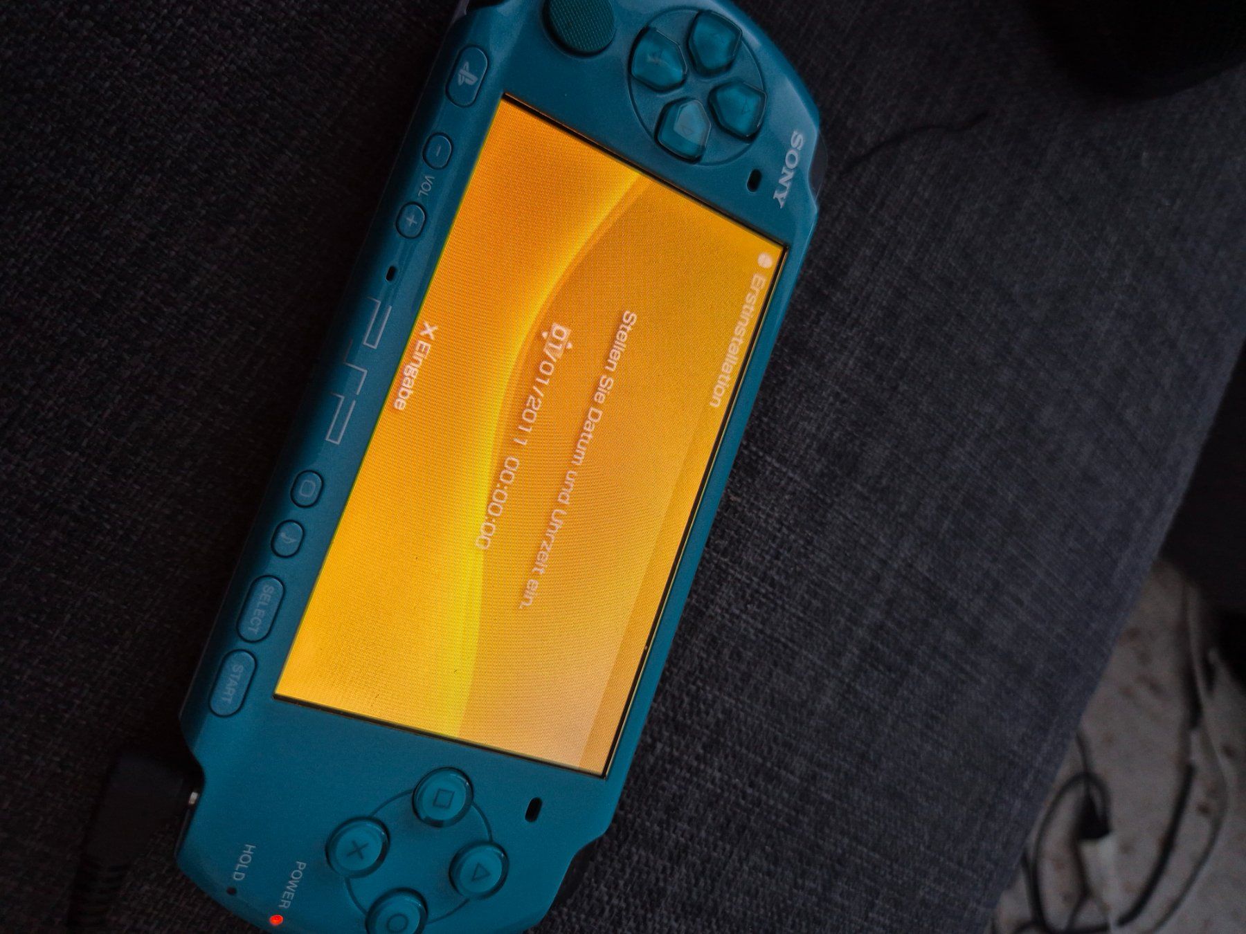 Sony Console: PSP Konsole hellblau div. Spielen und kabel – Usato da Fällanden venduto da joe_xvv8 2