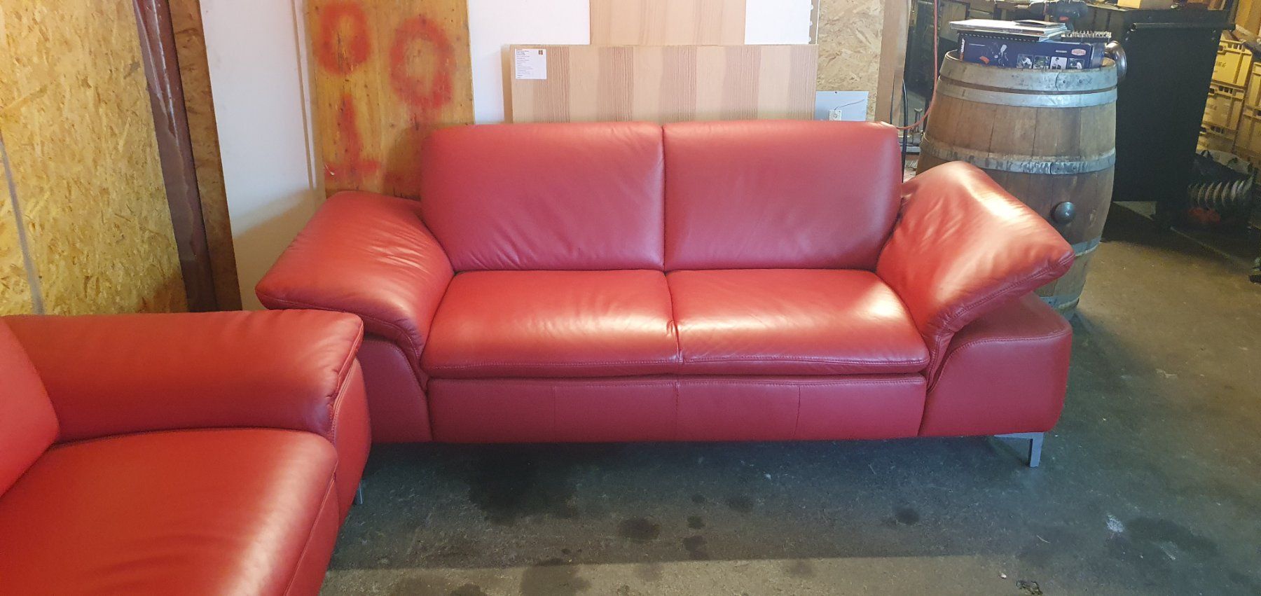 Sofas: 2 rote Ledersofas – Gebraucht aus Oberrieden von Kevin34 3