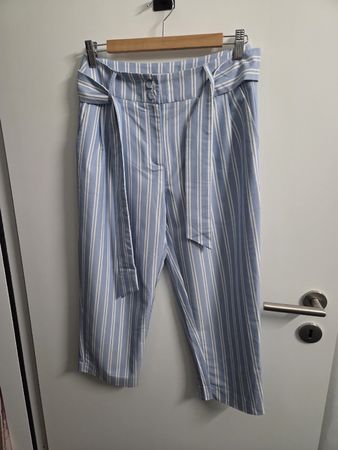 Blau gestreifte Hose 3/4 Gr. 36