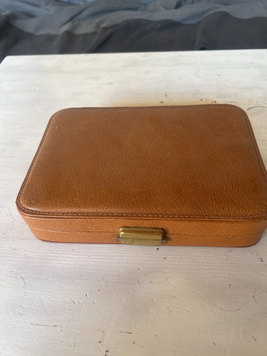 Altro in  Abbigliamento & Accessori: Nécessaire de voyage vintage. – Usato da Corcelles BE venduto da gig_b89c 1