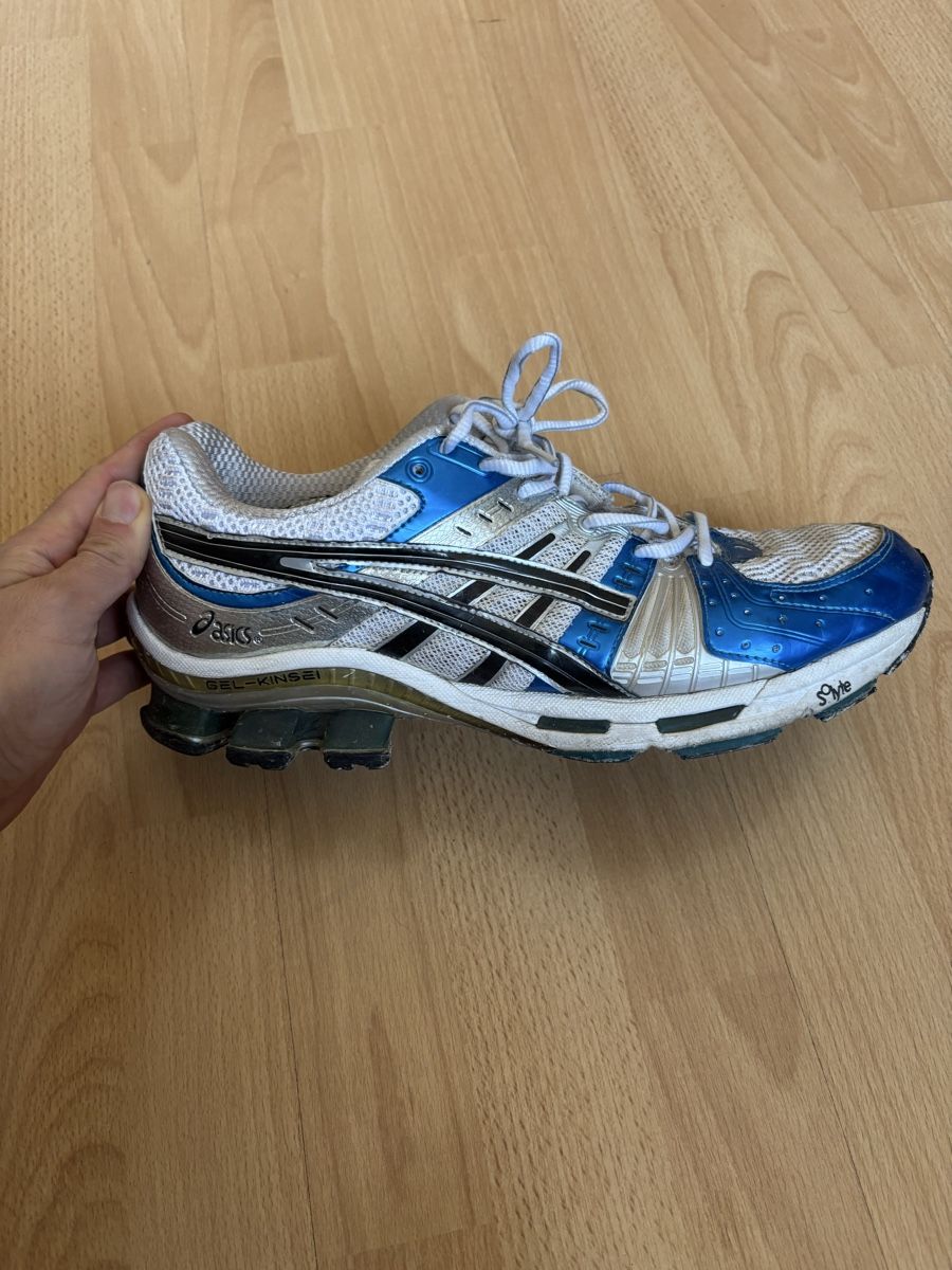 Asics Scarpe da uomo: Asics Gel Kinsei EU – Usato da Bern venduto da honigingwertee