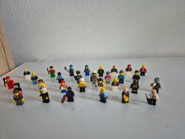 Lego Lot  Mix 30 Figure Vintage