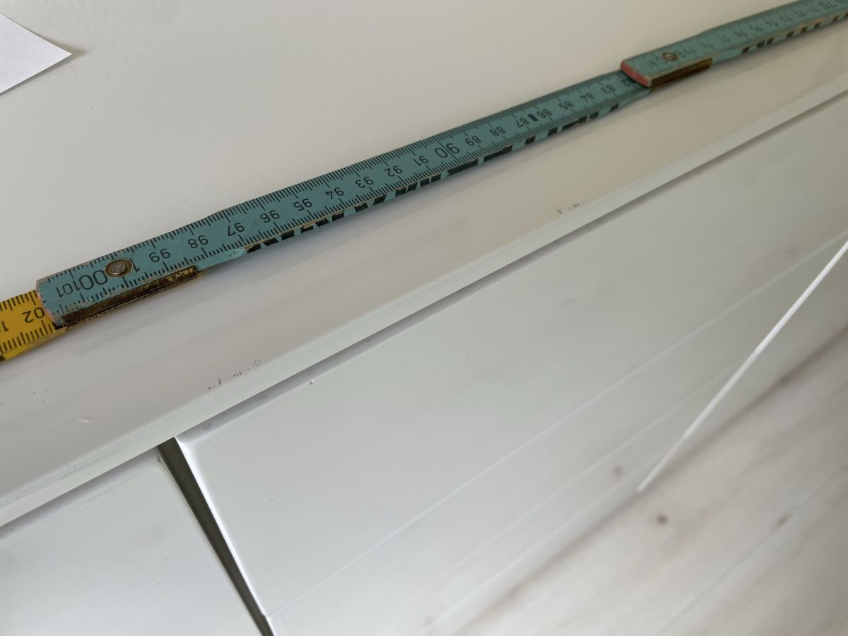 Kommoden: Weisses Sideboard, 3-türig, 4 Schubladen – Gebraucht aus Biel/Bienne von Tribo85 2