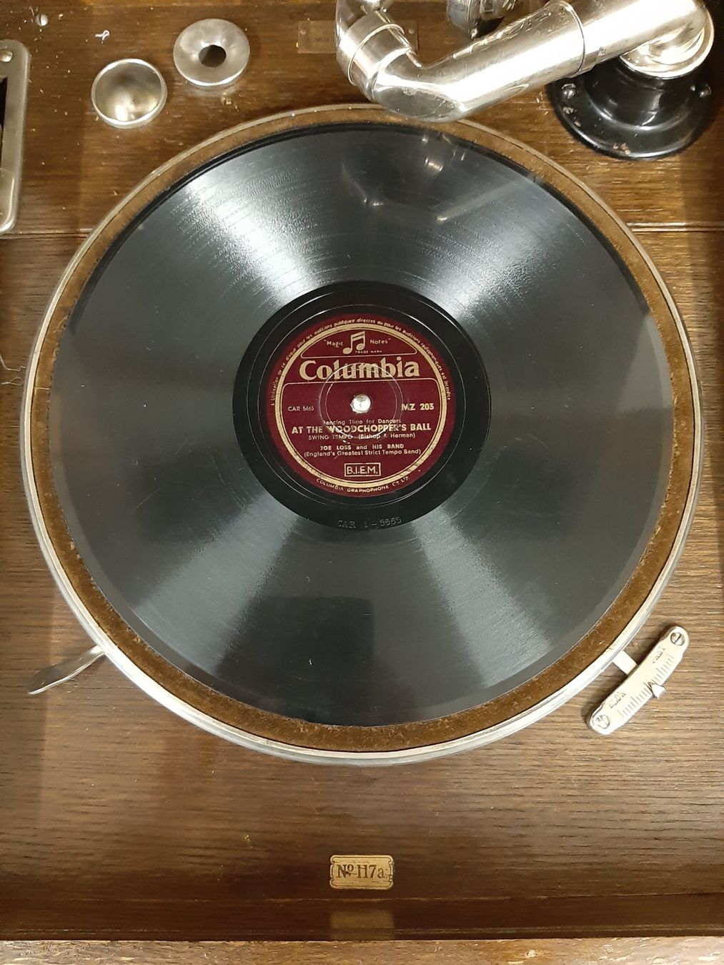 Columbia Giradischi: Antikes Grammophon – Usato da Buchs ZH venduto da METECH1 1