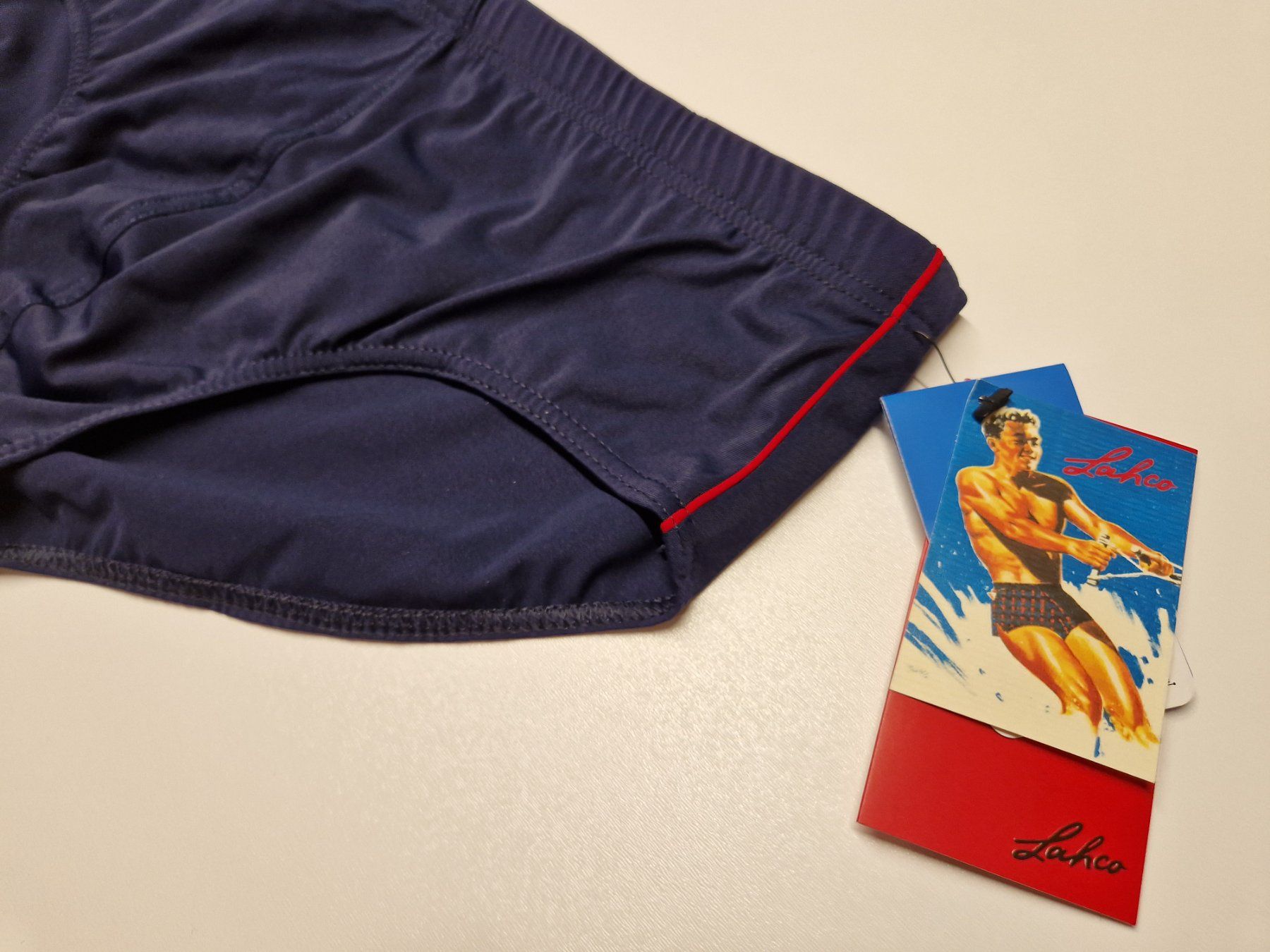 Lahco Costumi da bagno: Badehose Herren M Navy / Rabatt 50% - 70%!!! – Nuovo e nell'imballaggio originale da Braunau venduto da Brand-Store 2