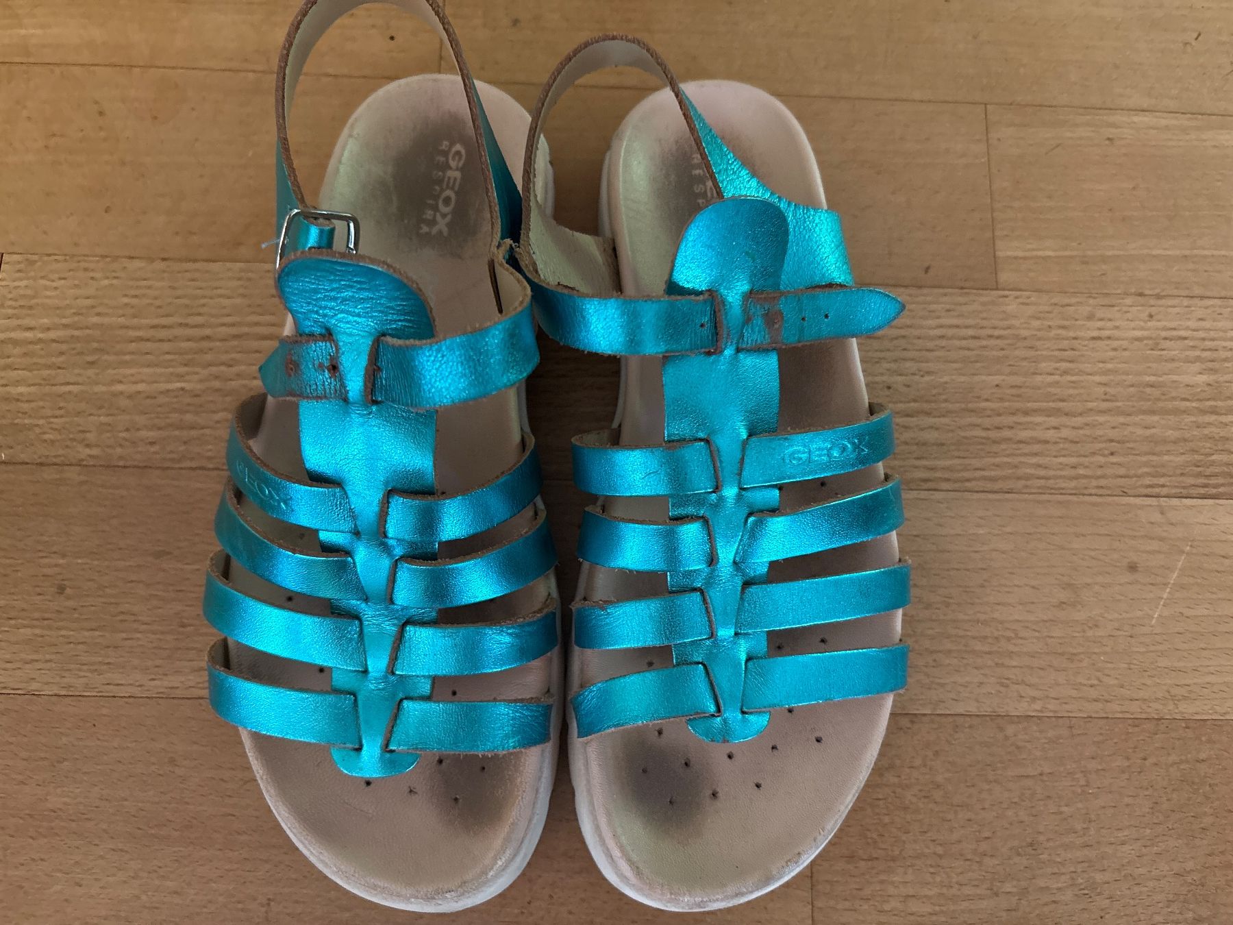 Geox Scarpe per ragazze: GEOX Sandalen, türkis, Gr. 35 – Usato da Winterthur venduto da Maciej123