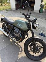 Moto Guzzi V7 Stone / 35 Kw