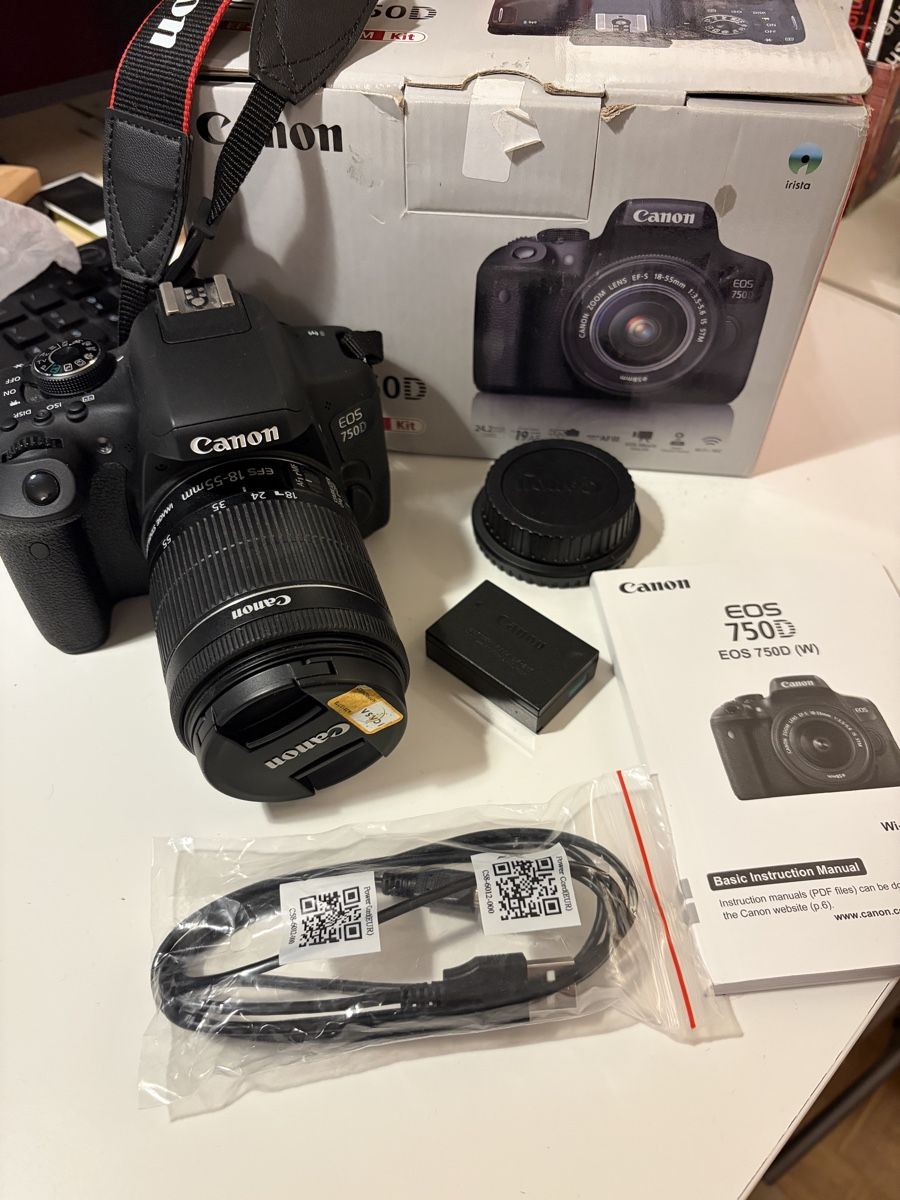 Canon Fotocamera: Canon EOS 750D  – Usato da Basel venduto da Adrien64