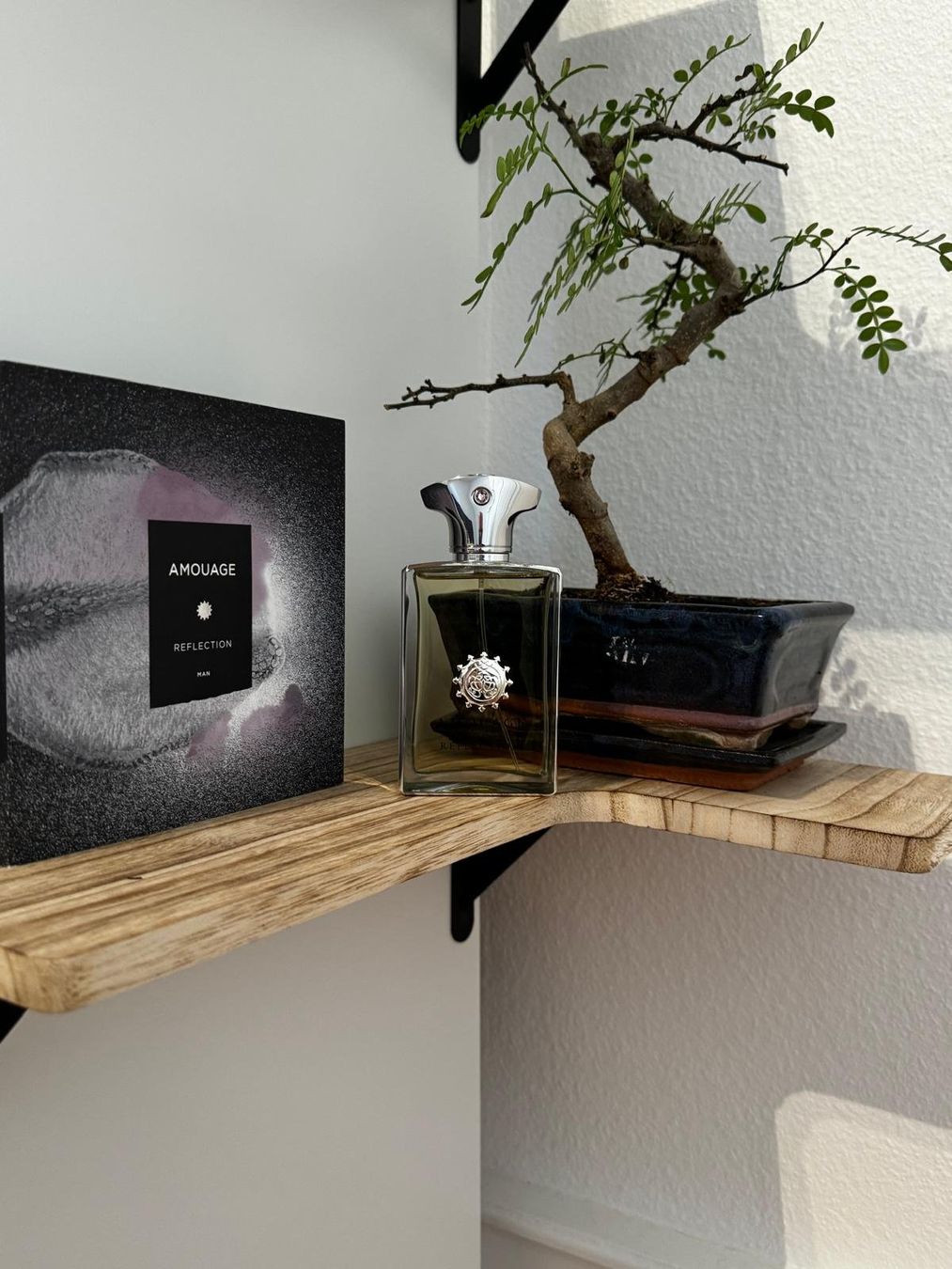 Amouage Profumi & Eau de Toilette: Reflection Man, AMOUAGE (decant) – Usato da Neuchâtel venduto da switzer_scent 1