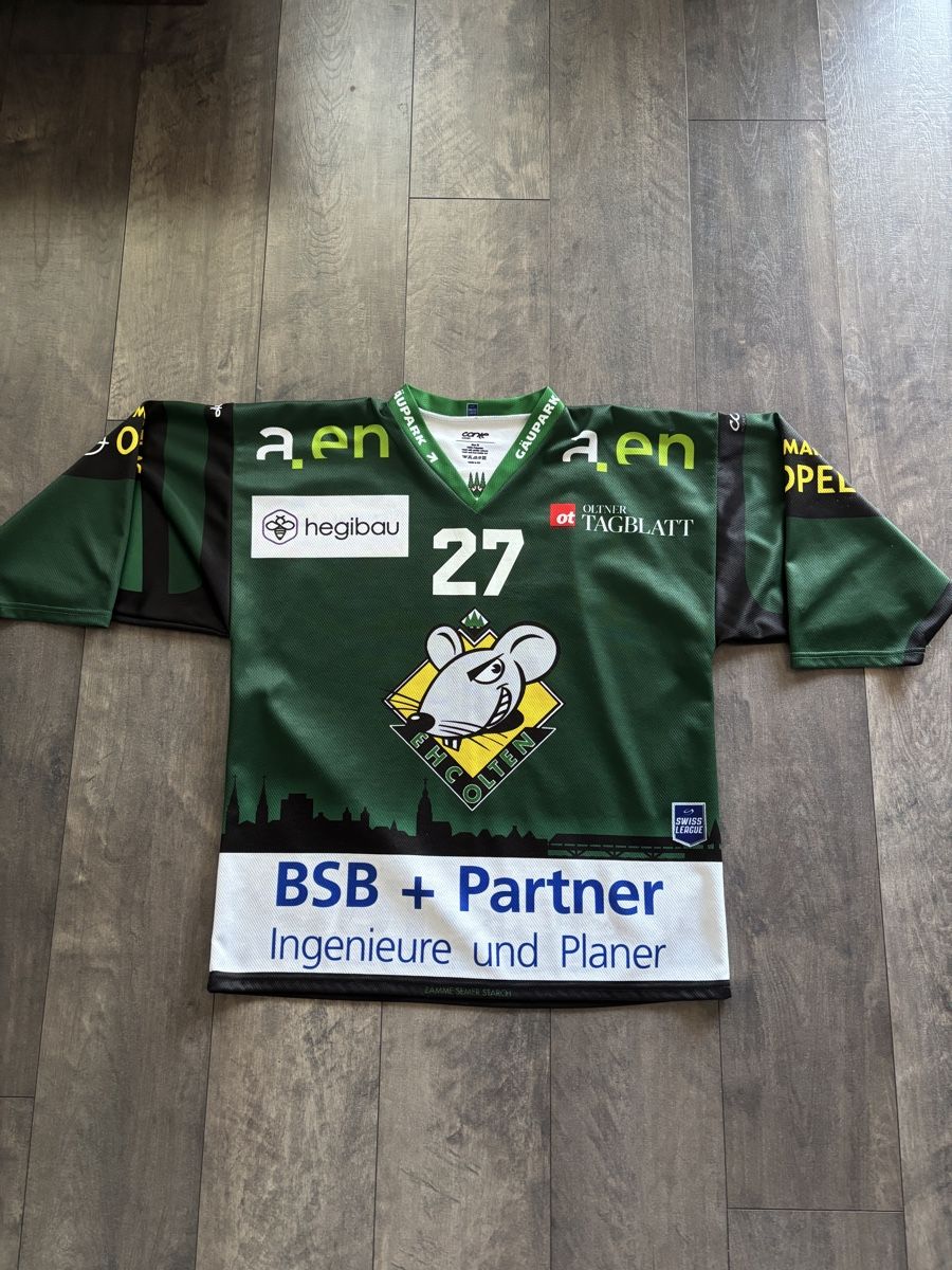 Leibchen & Hosen: Eishockey-Trikot EHC Olten – Gebraucht aus Lostorf von eic_td2w