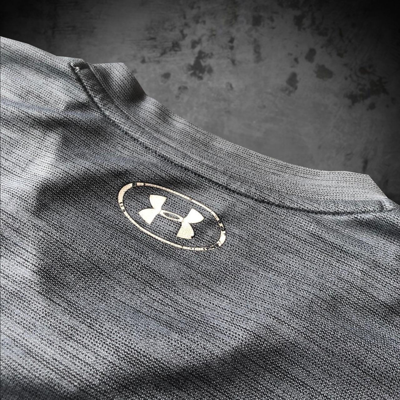 Under Armour T-shirt: T-Shirt Under Armour Grey Men M – Usato da Genève venduto da ang_7j7j 5