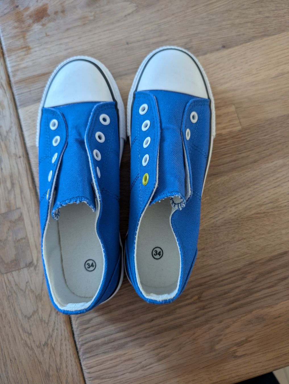 Scarpe per ragazzi: Blaue Schuhe NEU Grösse 34 – Nuovo (secondo la descrizione) da Bern venduto da berneroberlaenderin