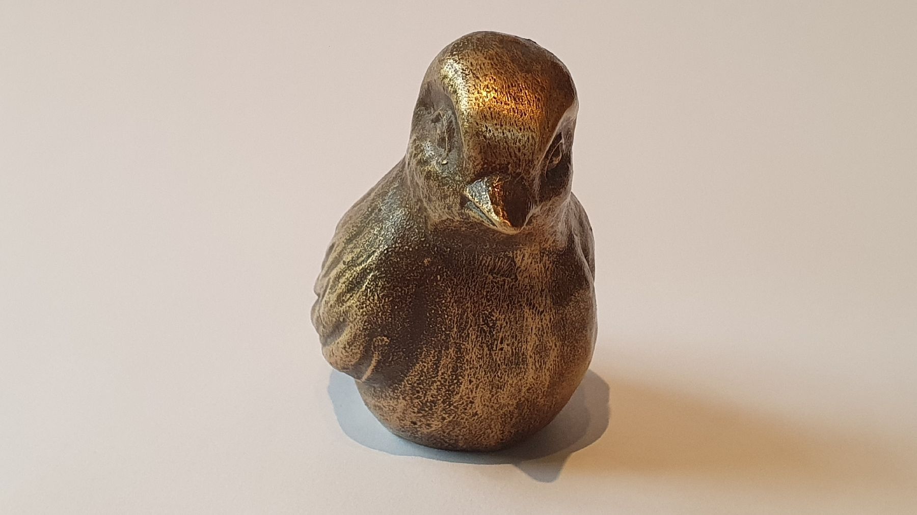 Figuren: Sitzender Vogel vollplastisch aus Bronzeguss – Neu und originalverpackt aus Dürnten von stefanverkauft 1