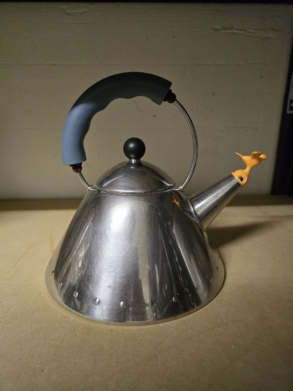 Alessi Bollitori: Alessi Wasserkocher- Design-Klassiker – Usato da Otelfingen venduto da cebee 1