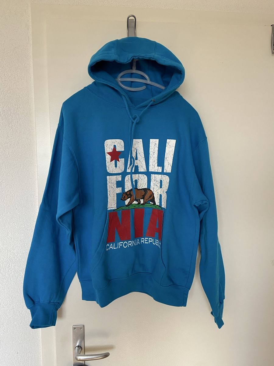 Maglioni & Felpe: Blauer California Hoodie, Gr. S/M – Usato da Fribourg venduto da car_r2b9