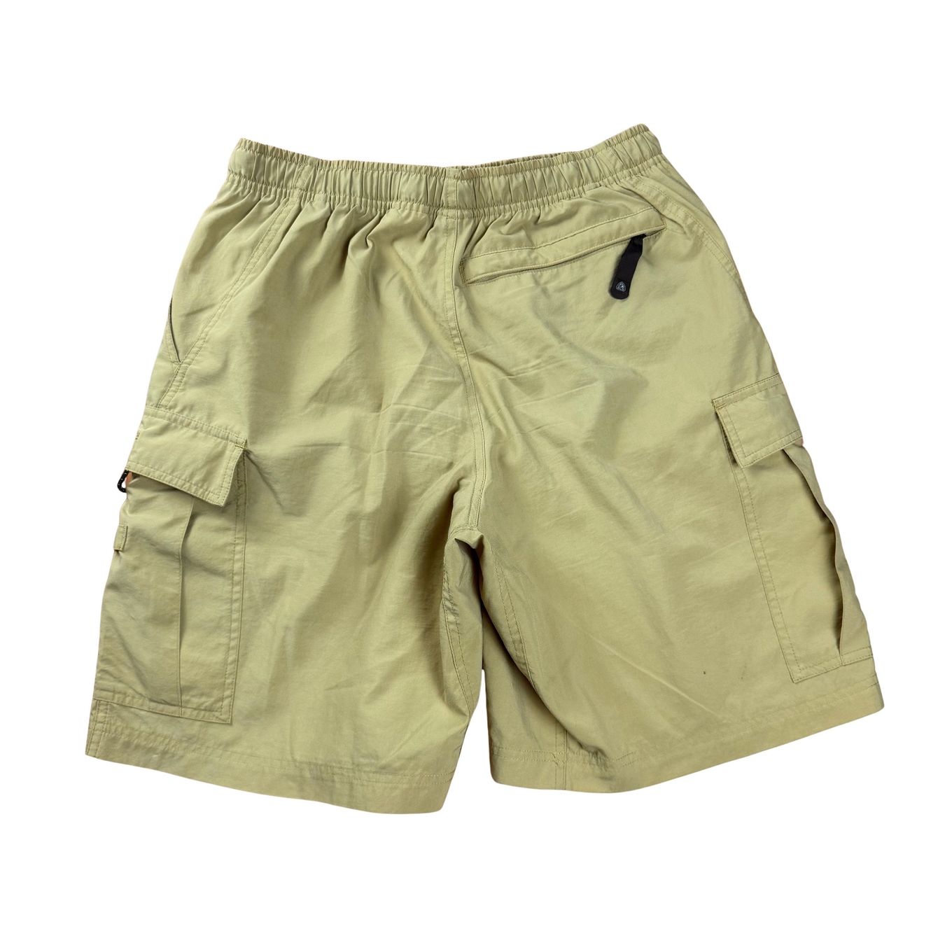 Nike Pantaloni: Vintage Nike ACG Shorts  - M – Usato da Herisau venduto da 1asupply 3