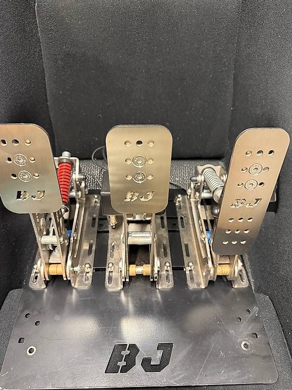 Controller: B.Sim Racing Steel Series  – Usato da Oberengstringen venduto da Vasco551