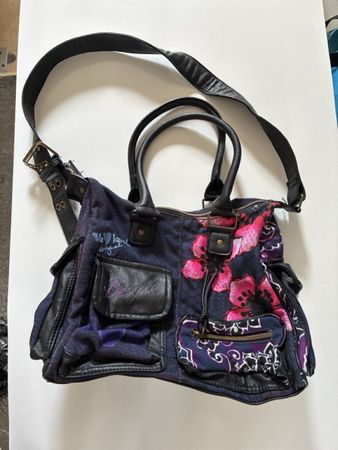 Neuwertige Original Desigual Handtasche