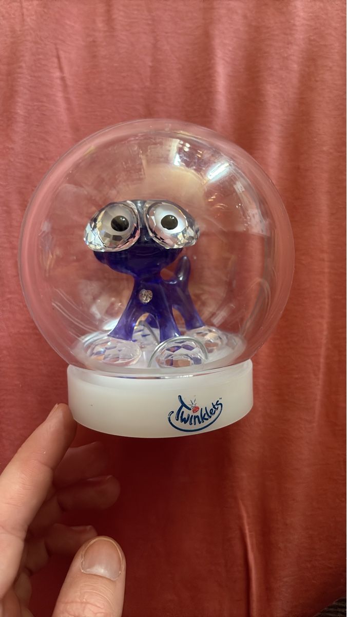 Toutes les décorations: Figurine Twinklets boule bleue – D'occasion à Bôle par jes_987t
