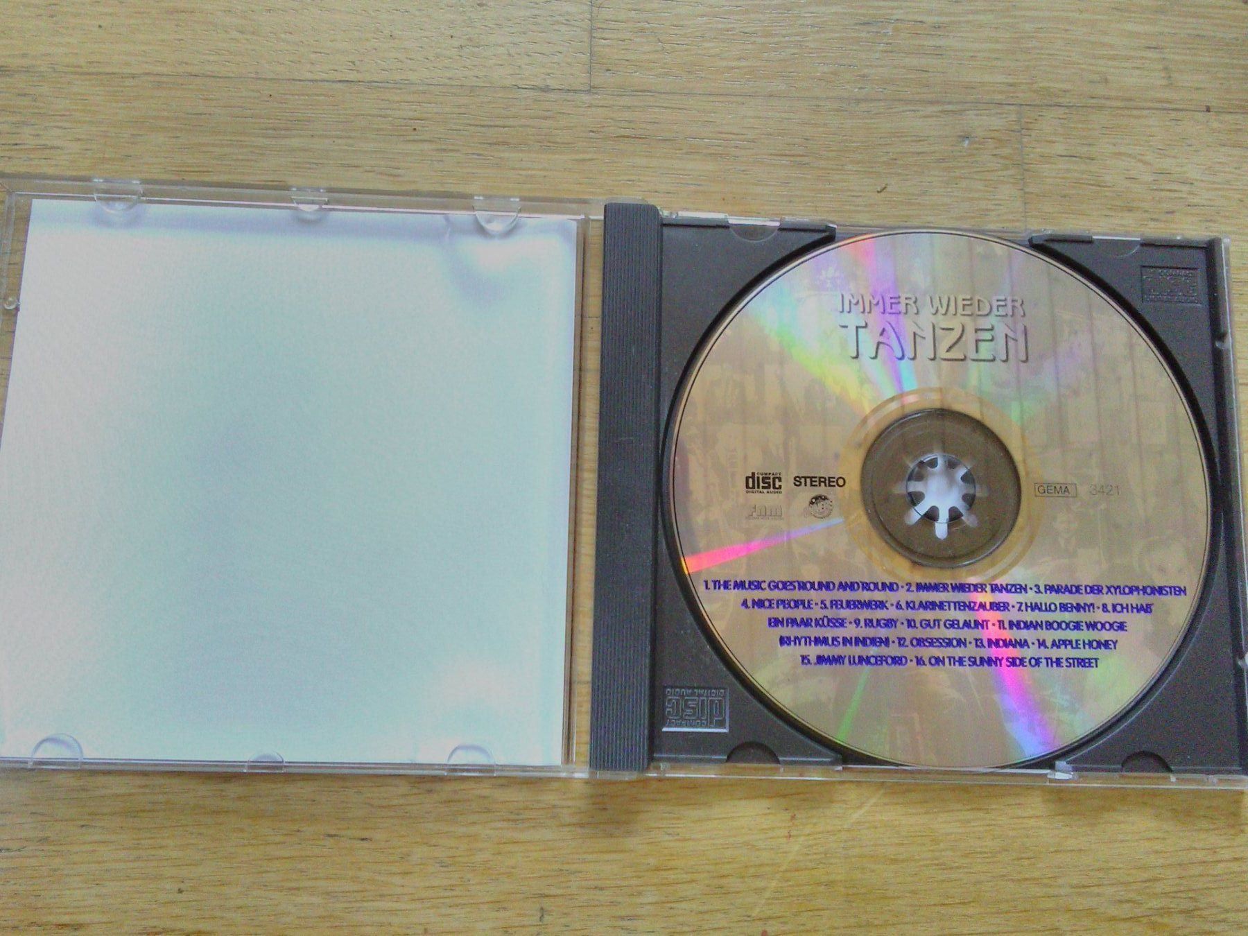 CD: Immer wieder Tanzen  (Volume 1 - 3) – Usato da St. Gallen venduto da elk2020 4