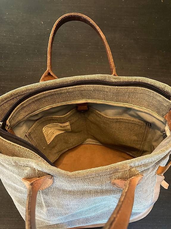 Margelisch Borse da donna: Margelisch Canvas Tasche, Swiss Design – Usato da Bern venduto da Fab.S 2