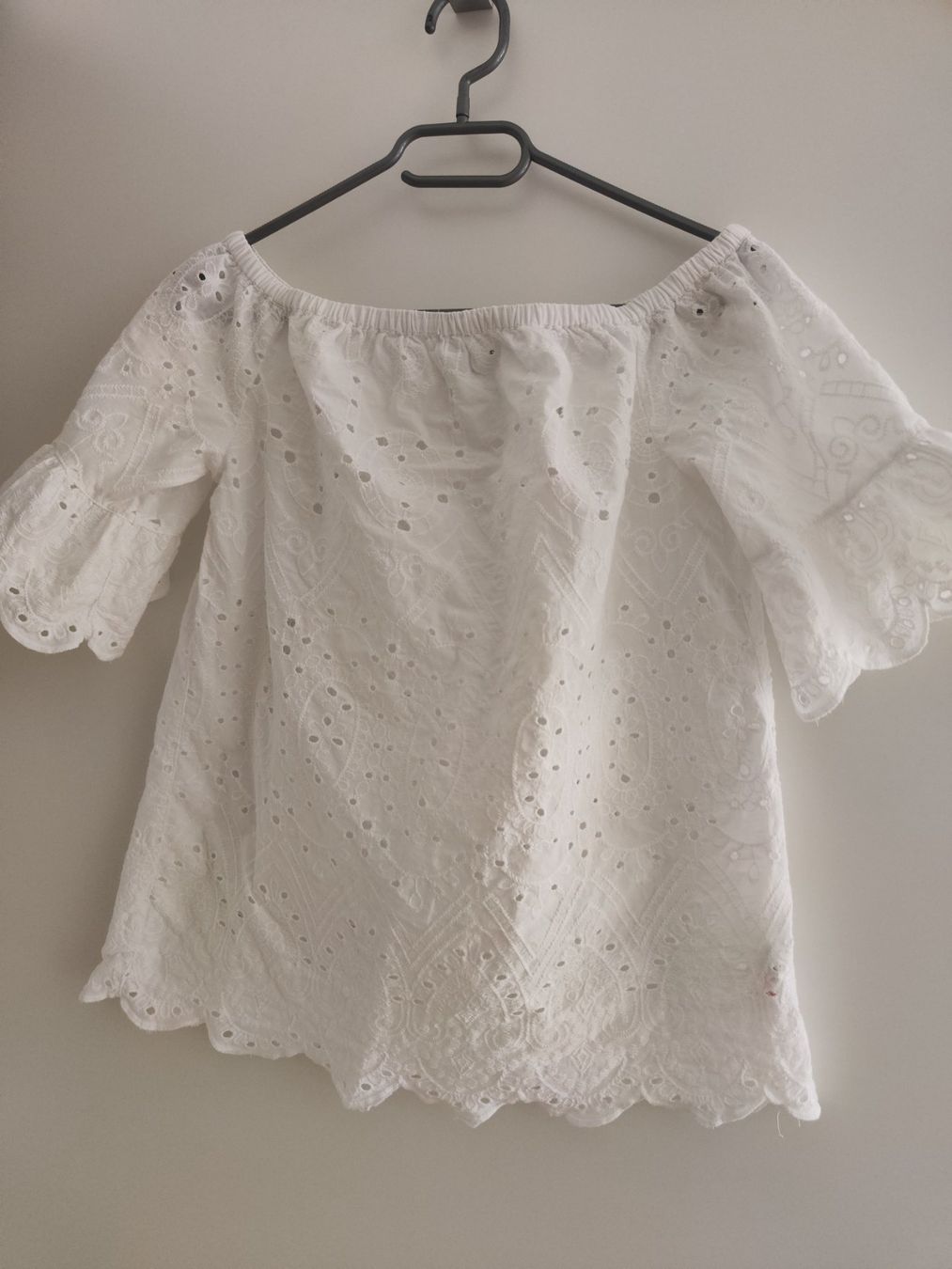 Blusen: Embroidery White Off shoulders Top Bluse 36/38 – Neu (gemäss Beschreibung) aus Sursee von Re.joy