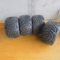 4 RC Auto Reifen Set schwarz guter Zustand gebraucht