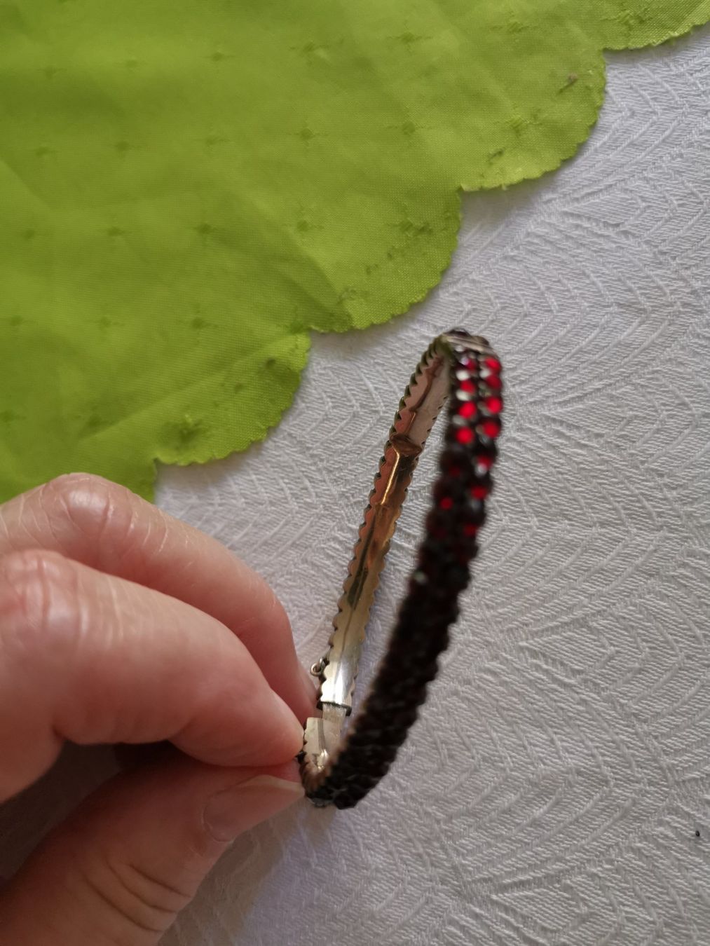 Bracelets: ANTIKER GRANAT ARMREIF – D'occasion à Allschwil par Male54