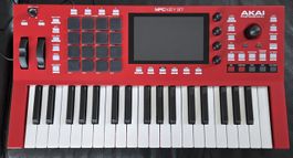 Akai MPC Key 37 Synthesizer mit Tasche sehr guter Zustand