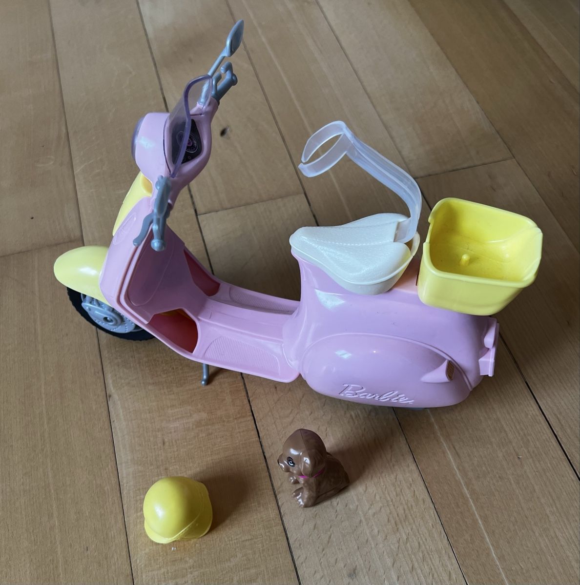 Bambole: Barbie Roller pink mit Hund und Helm – Usato da Winterthur venduto da Creek3 2