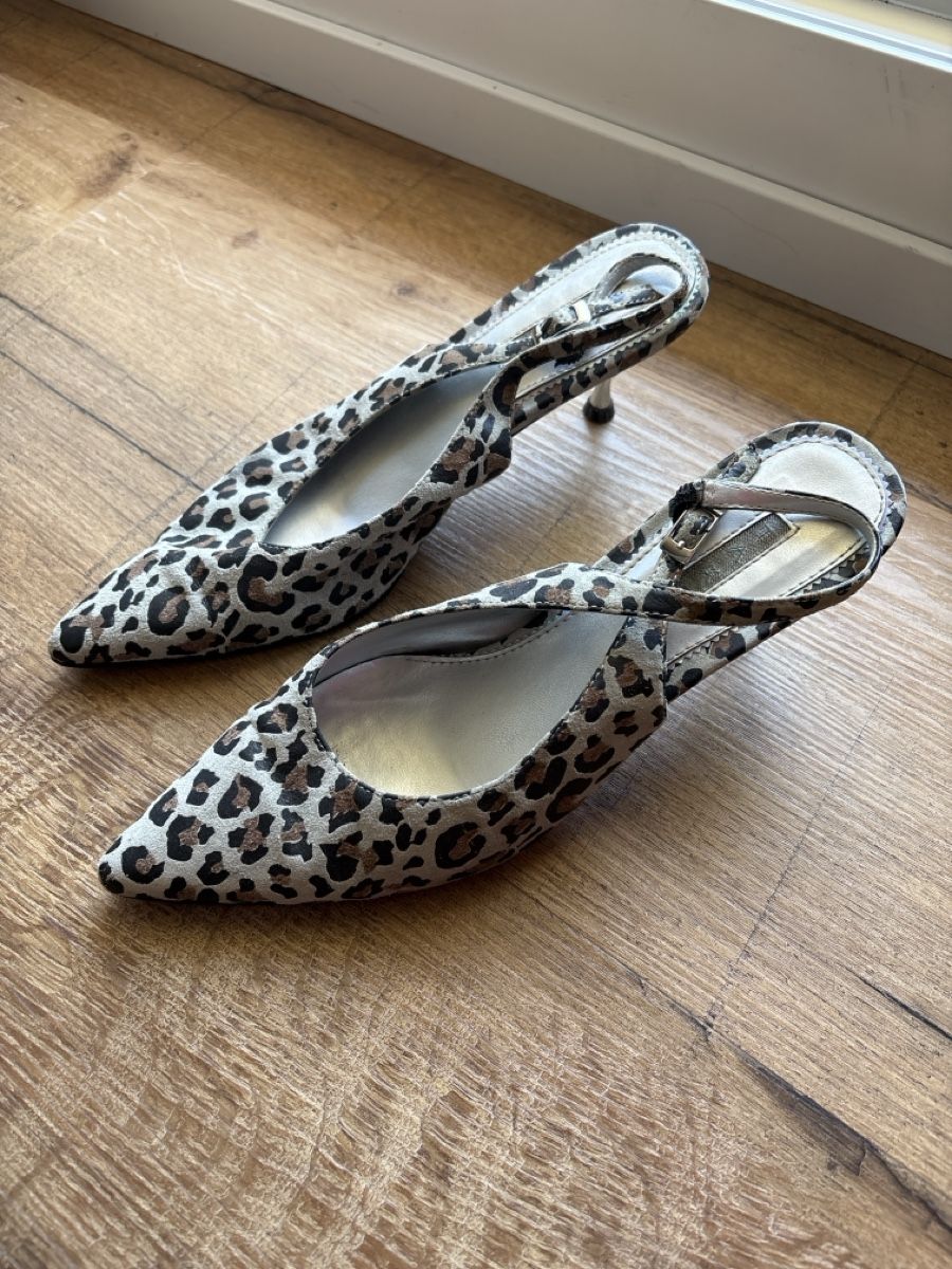 Scarpe da donna: Sandalen TAXI Leopard Muster – Usato da Bern venduto da LoveVintageY2K 1