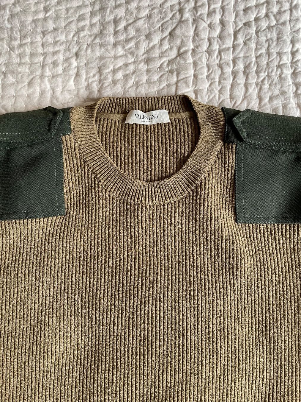 Maglioni & Felpe: VALENTINO- Gr.M – Usato da Basel venduto da MarkenundKleidung 1
