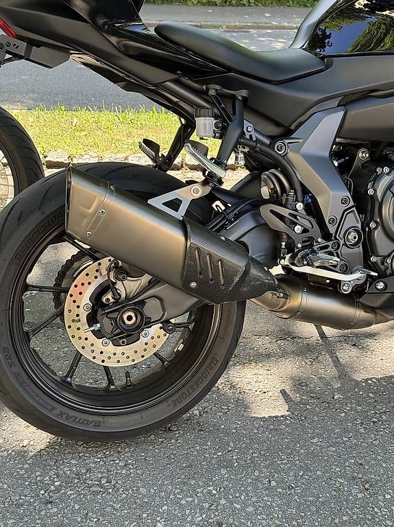 Sistemi di scarico: YZF R7 Akrapovic Racing Line Titan – Usato da  venduto da  1