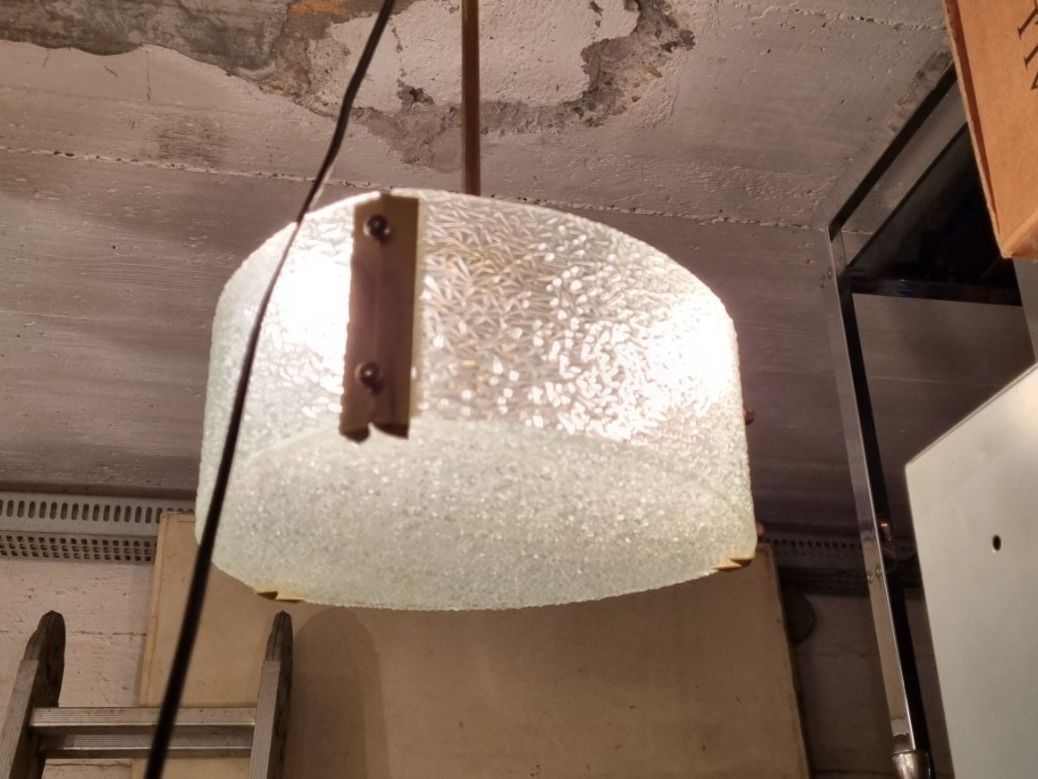 Lampadari & plafoniere: Vintage-Deckenleuchte, Dreiecksleuchter – Usato da Basel venduto da Jcva