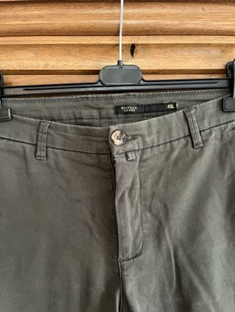 Chino, dunkles olivegrün, Gr. 48, Doppelgänger Boutique