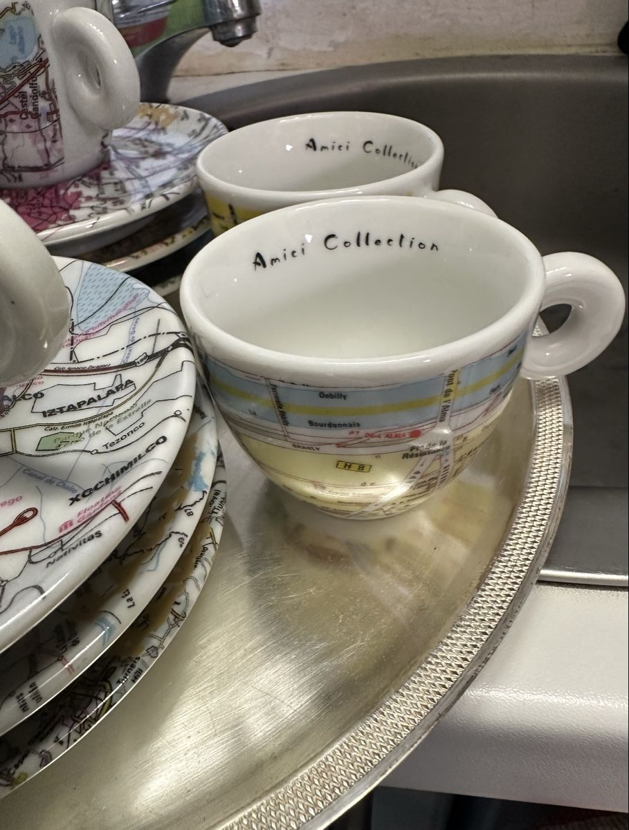 Amici Tassen: Set 6 tazzine caffè Amici Collection – Gebraucht aus Losone von niv_8vwx 4