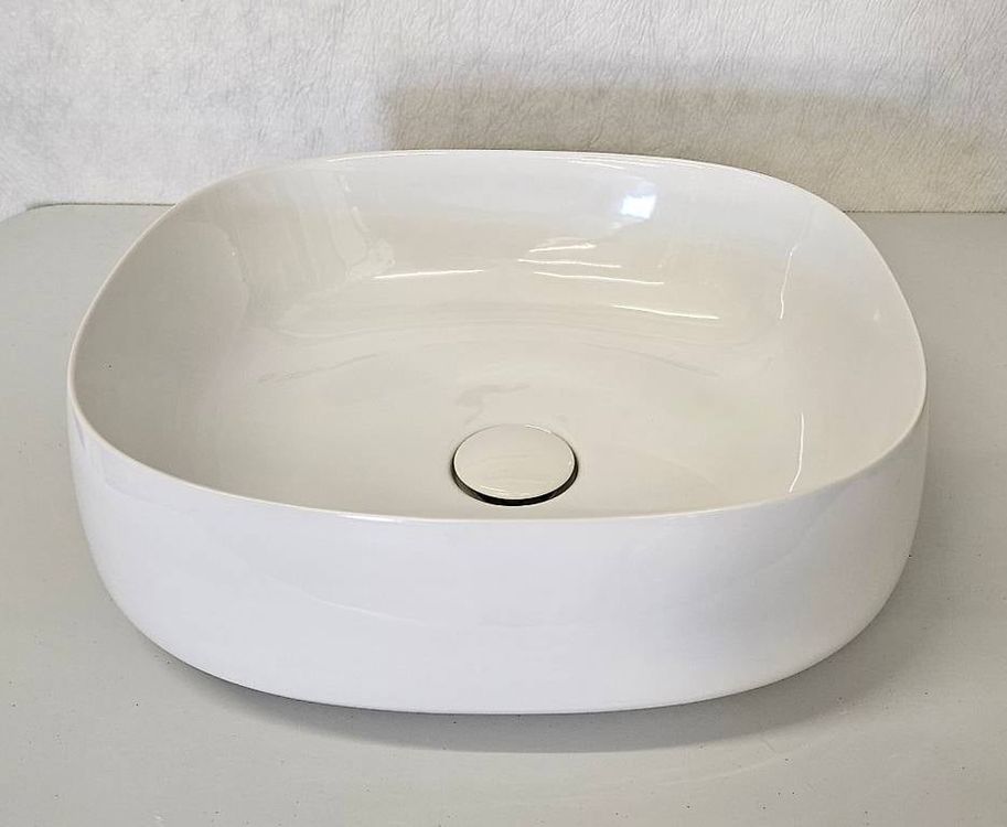 Aufsatzwaschbecken weiss rundlich, Ausstellungsstück (Neu (gemäss ...