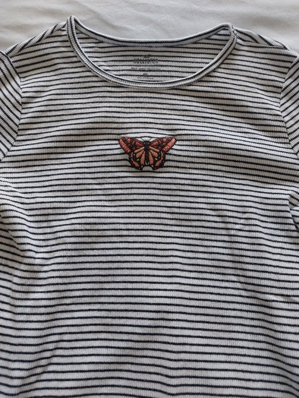 Hollister T-shirt: T-Shirt Hollister  Gr.S – Usato da Thun venduto da Alexanna 1