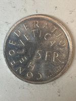 5 Rp. 1975 Gedenkmünze vz-stgl – schöne Patina