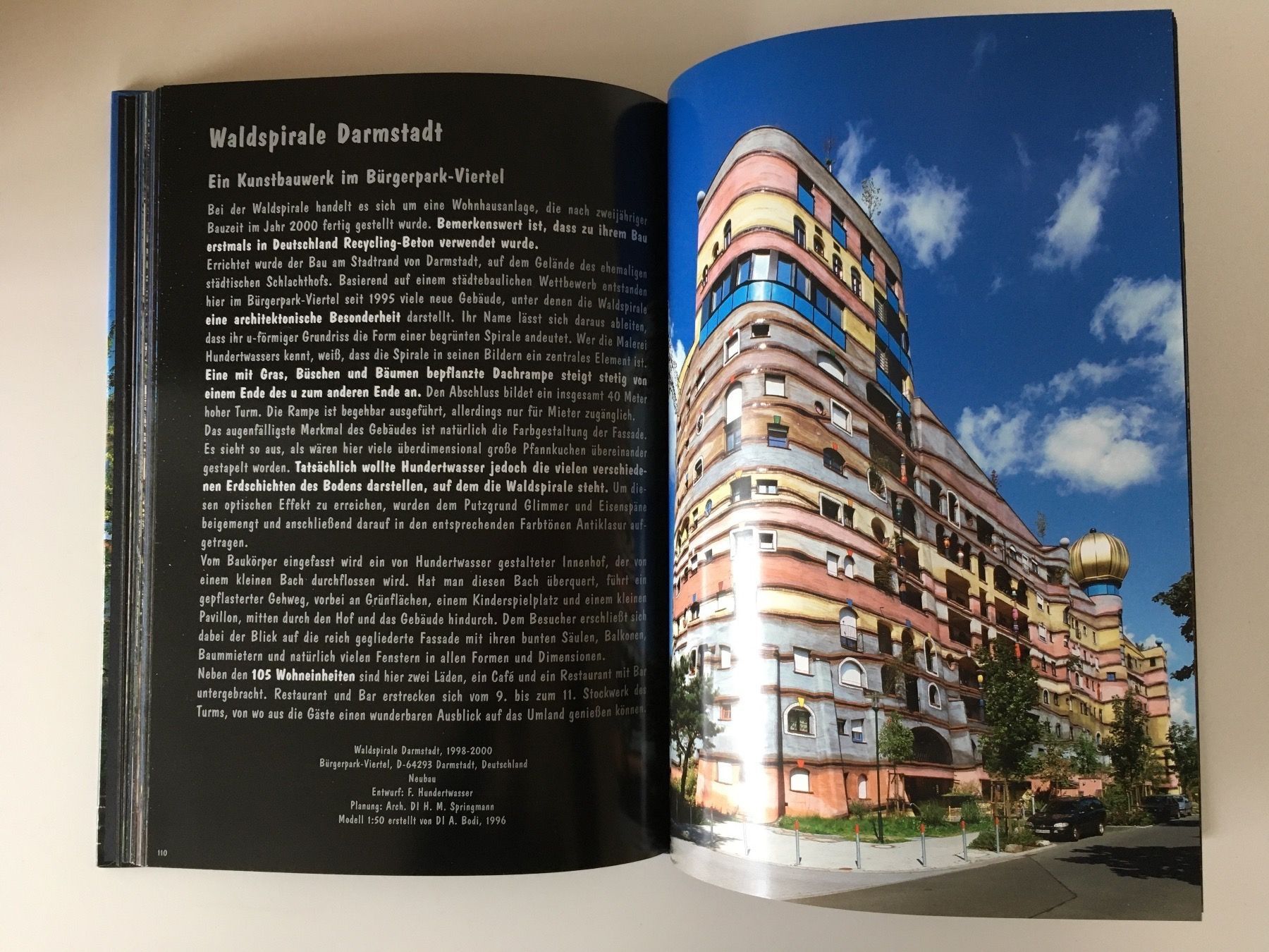Libri: Hundertwassers bunte Häuserwelten – Nuovo (secondo la descrizione) da zürich venduto da Cf8000 2