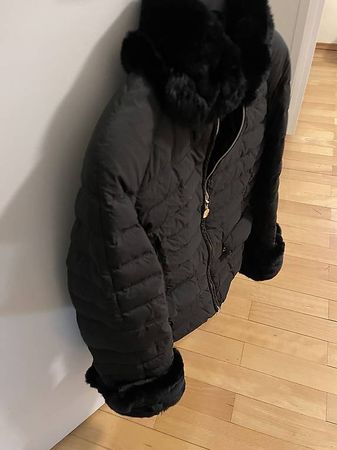 Piumino nero taglia M