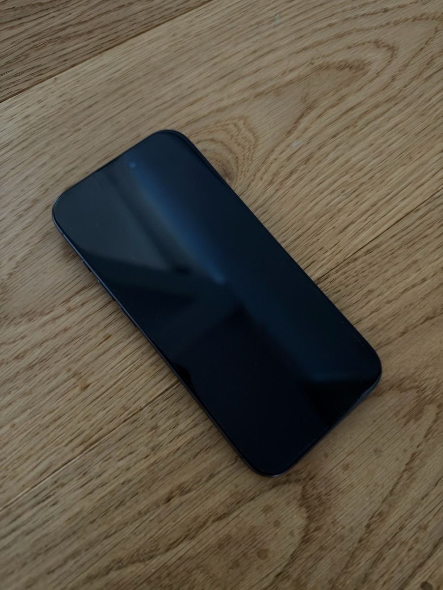 Apple Handys / Smartphones: Iphone 15 Pro, 256GB, schwarz – Gebraucht aus Niederurnen von ric_f97d 1