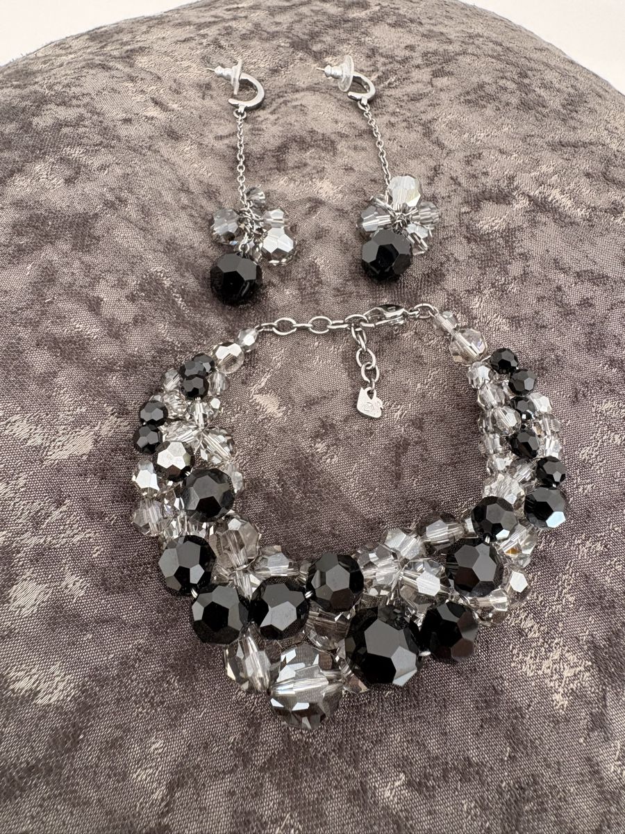 Swarovski Altri gioielli: Swarovski Set - Armkette & Ohrringe – Usato da Küttigen venduto da Tan12ja