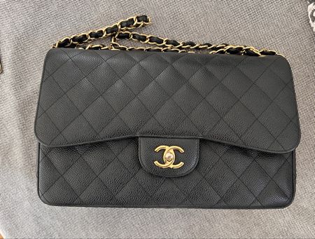Chanel Classic Flapbag Caviar Black Leather Gold Hardware