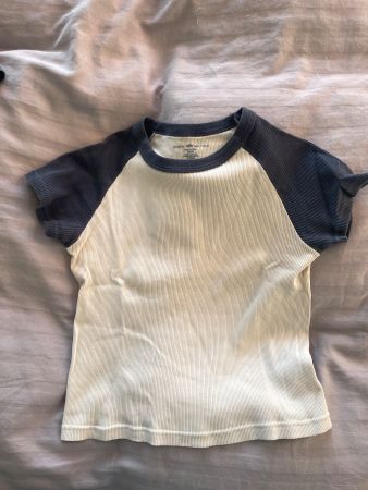 Brandy Melville Top