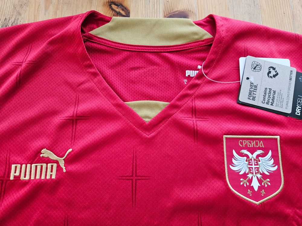 Puma Maillots de corps & Pantalons: Serbien Trikot Puma NEU Grösse L Fussball – Neuf (Voir description) à Niederrohrdorf par United-Village-Trade 1