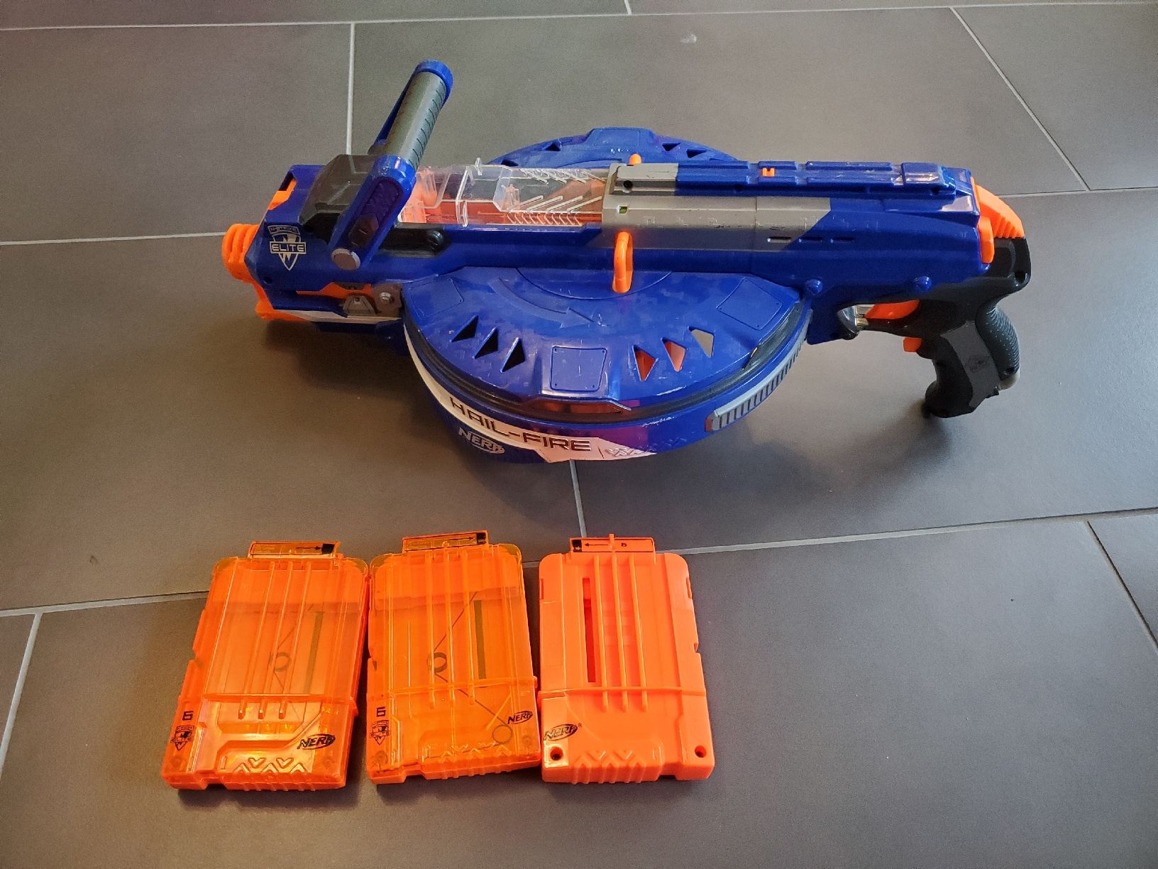 Nerf Spielzeuge: Nerf Hail-Fire – Gebraucht aus Schwarzsee von dergli01