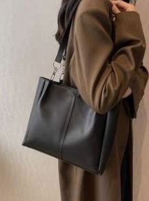 Schultertasche