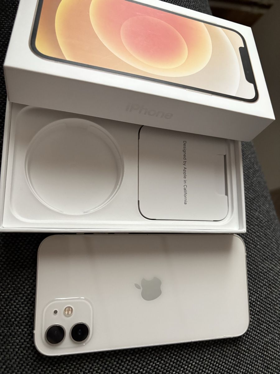 Apple Handys / Smartphones: Iphone 12 128GB – Defekt aus Küttigen von tnusntan