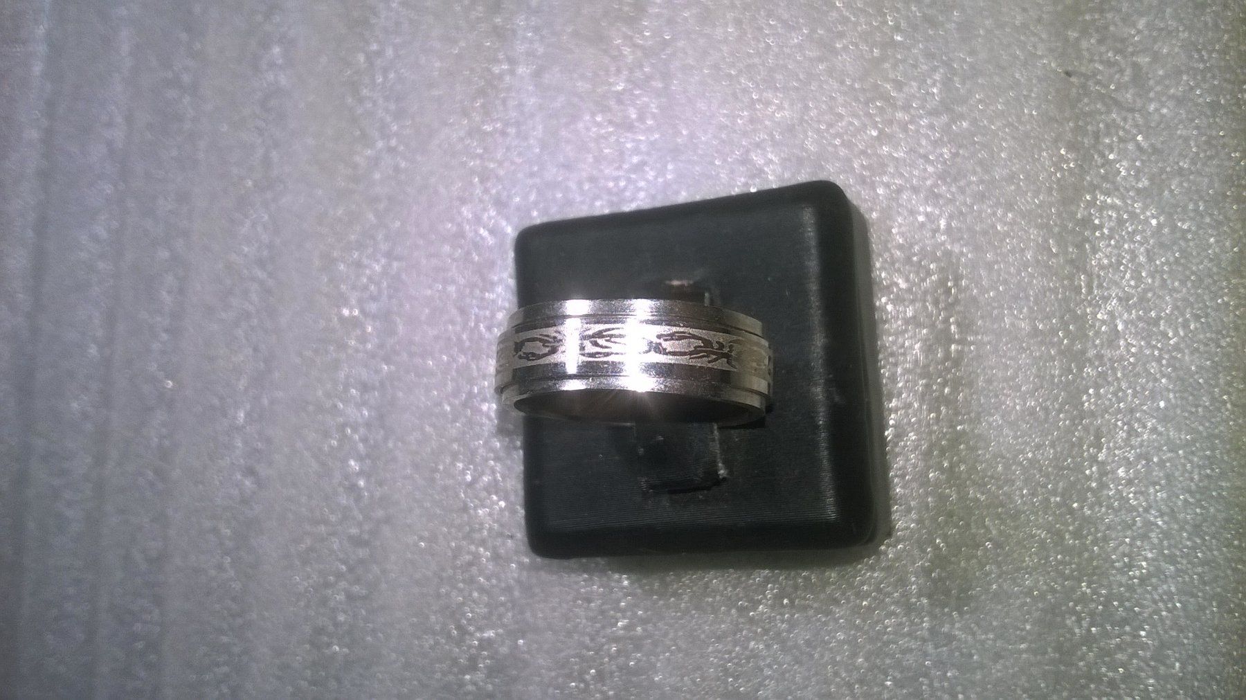 Anelli: ring edelsthal,,silber farbe,,,glanzig und matte – Nuovo (secondo la descrizione) da Basel venduto da bijoutrie_4 1